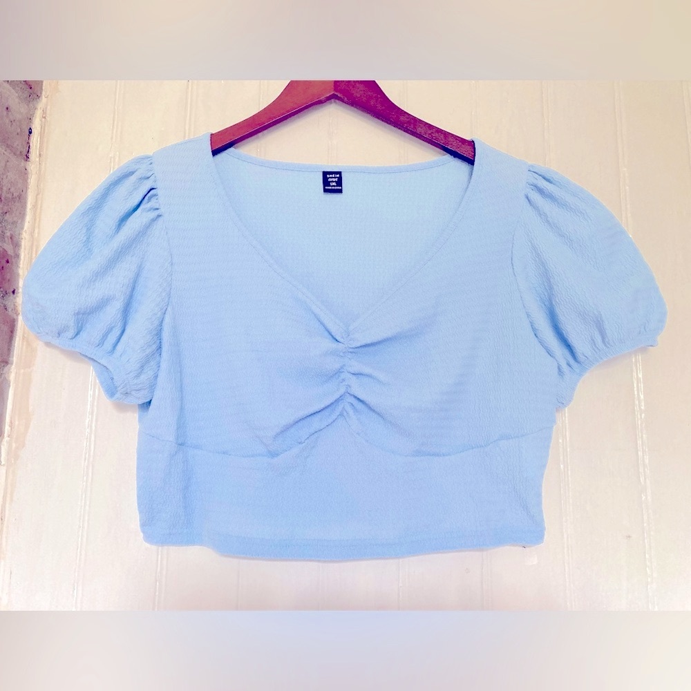 *3 for $20* SHEIN Cropped Baby Blue Top, sweetheart bust, puffed sleeves, 1X